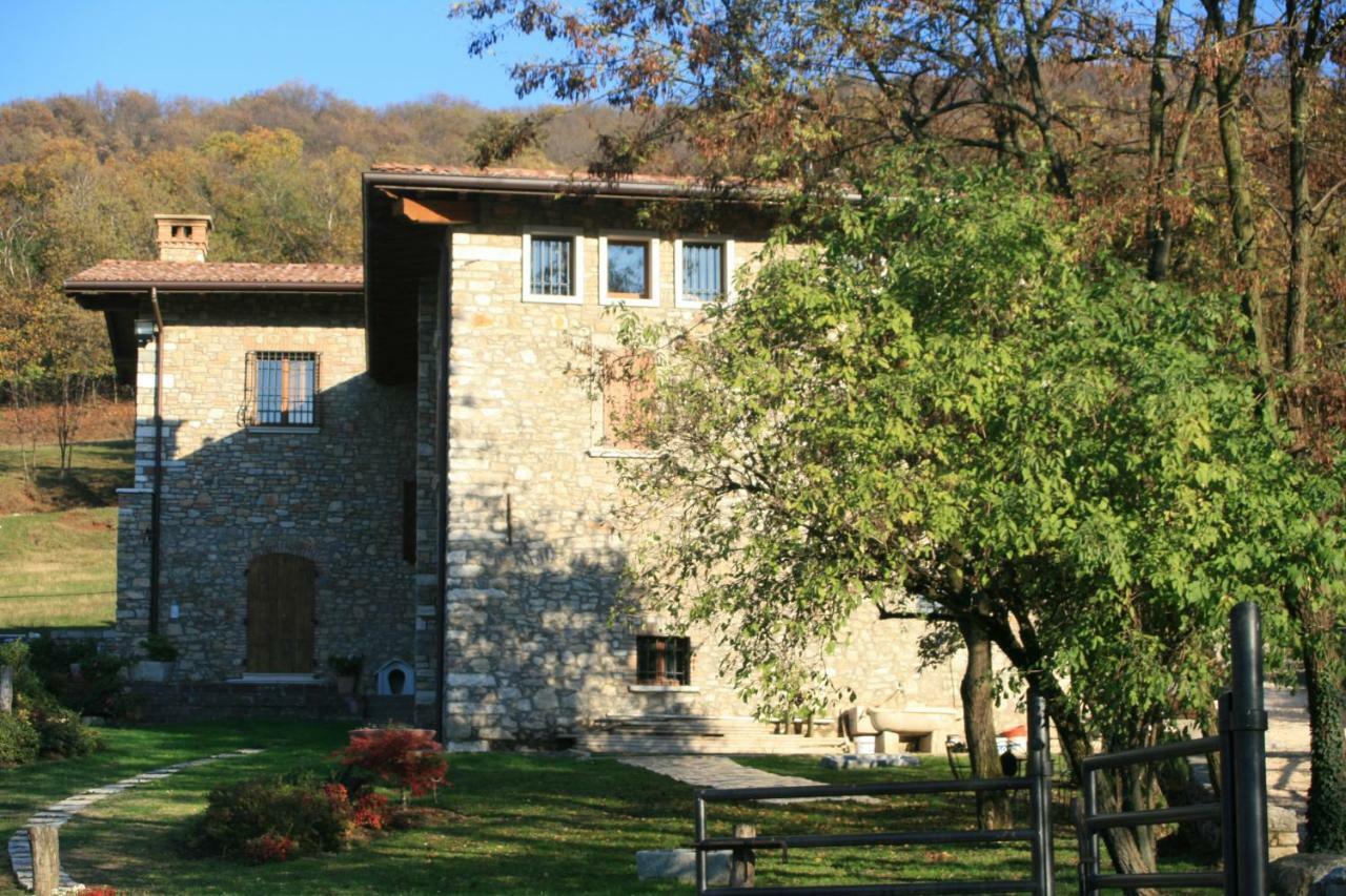 Cascina Valsorda Bed & Breakfast Concesio Luaran gambar