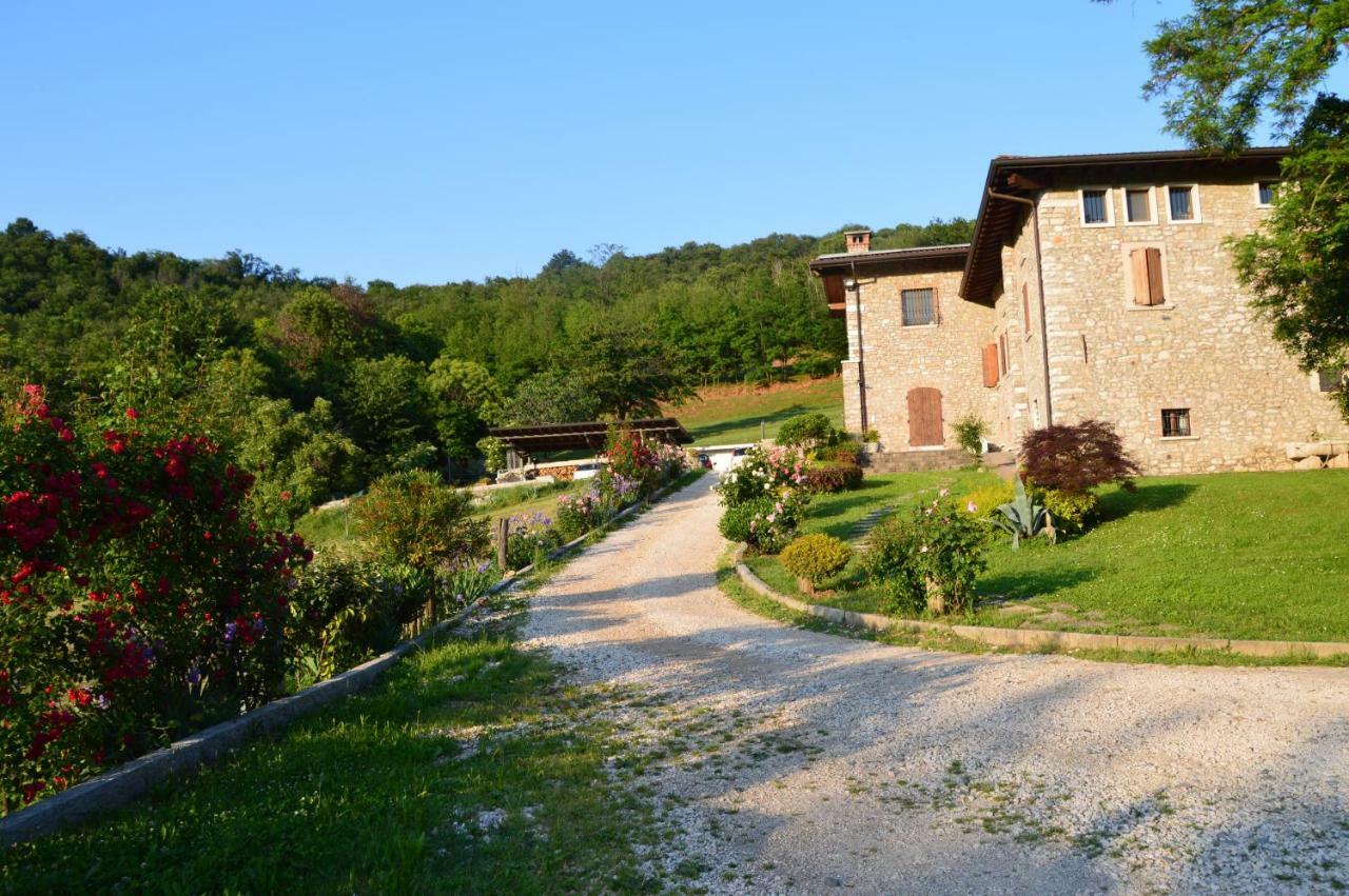 Cascina Valsorda Bed & Breakfast Concesio Luaran gambar
