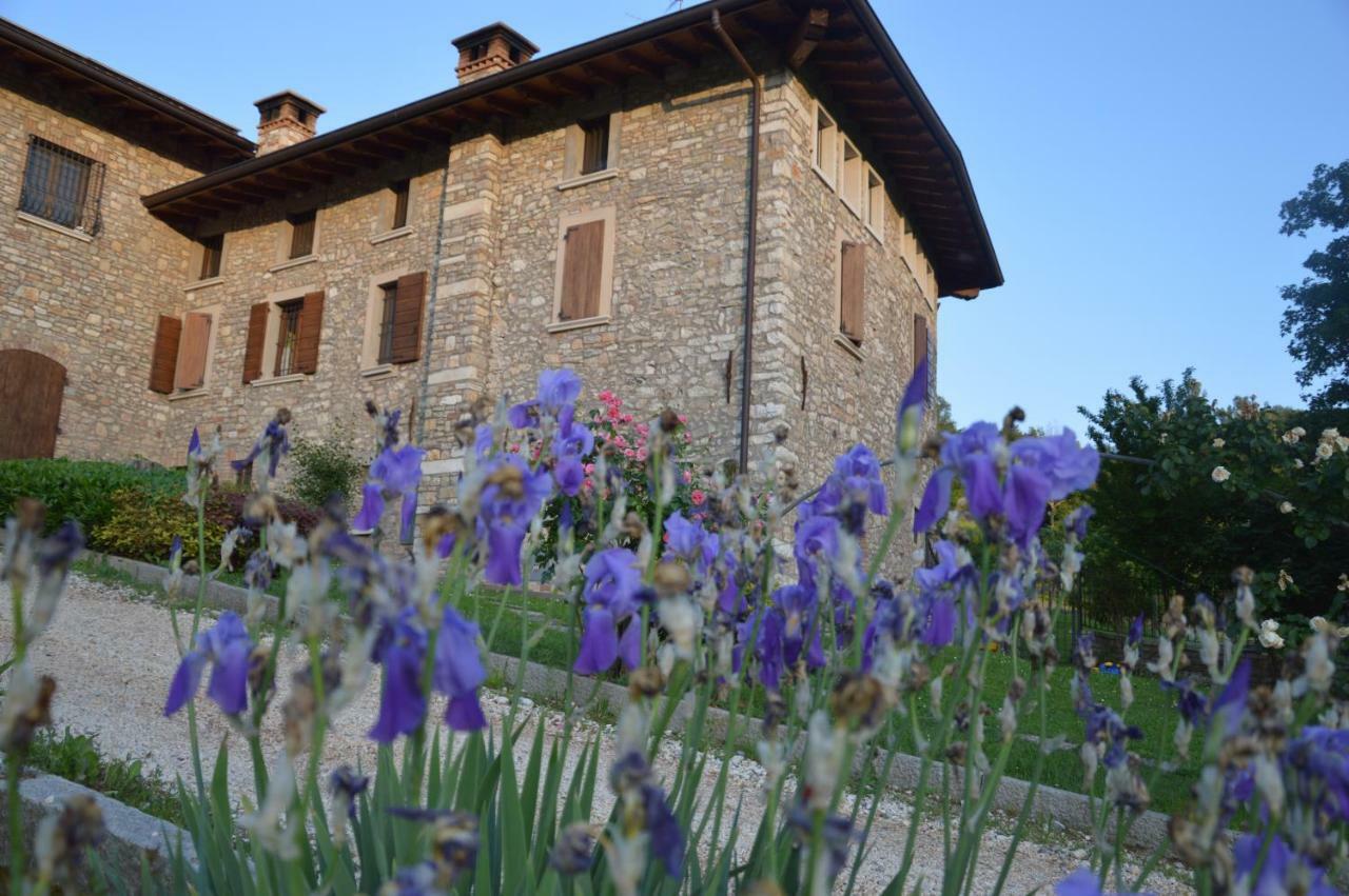 Cascina Valsorda Bed & Breakfast Concesio Luaran gambar