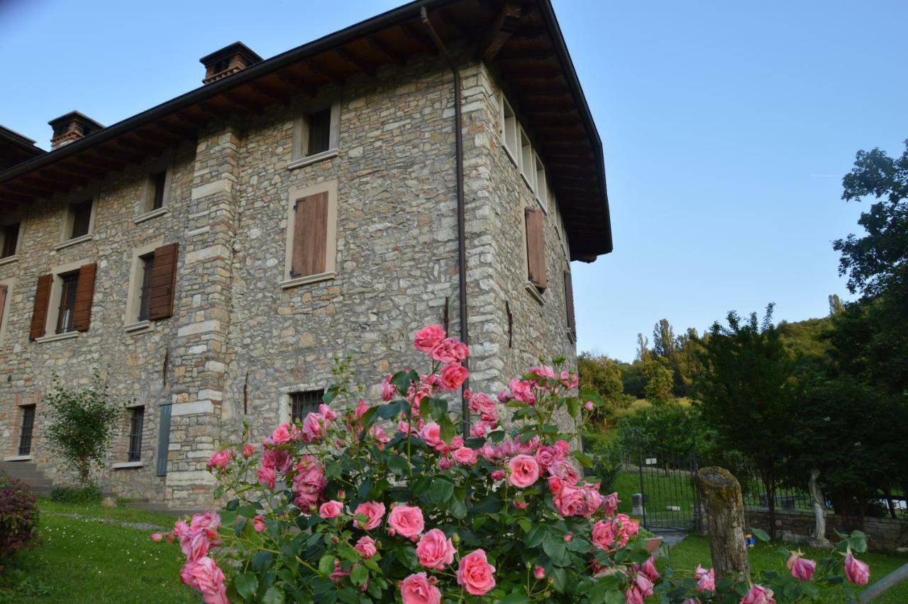 Cascina Valsorda Bed & Breakfast Concesio Luaran gambar