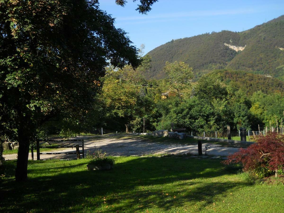 Cascina Valsorda Bed & Breakfast Concesio Luaran gambar